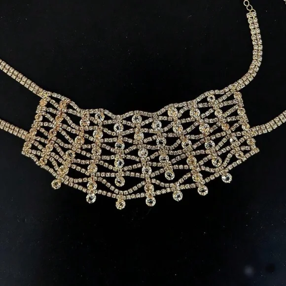 Rhinestone & Flower Decor Ring Valentines,Mom,Mother,Mother's Day,Gift - Picture 2 of 3